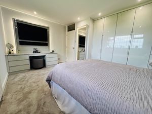 Photo 23- click for photo gallery